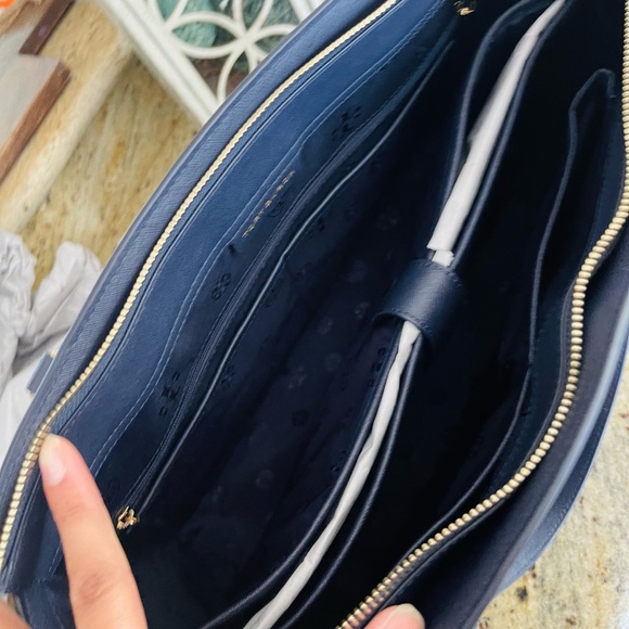 New💙 Tory Burch Emerson top zipper tote & matching wallet - Picture 6 of 12